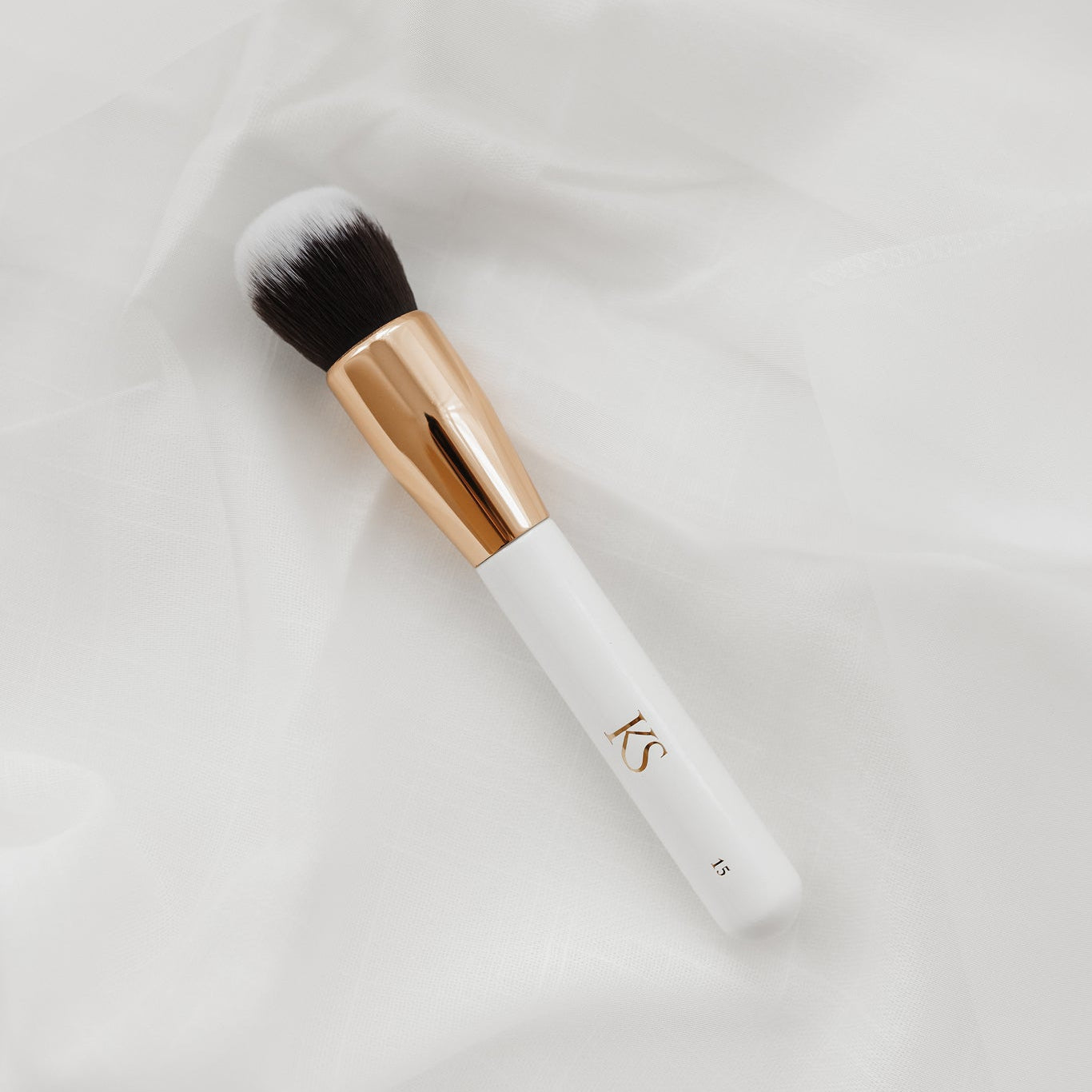 Big Foundation Brush