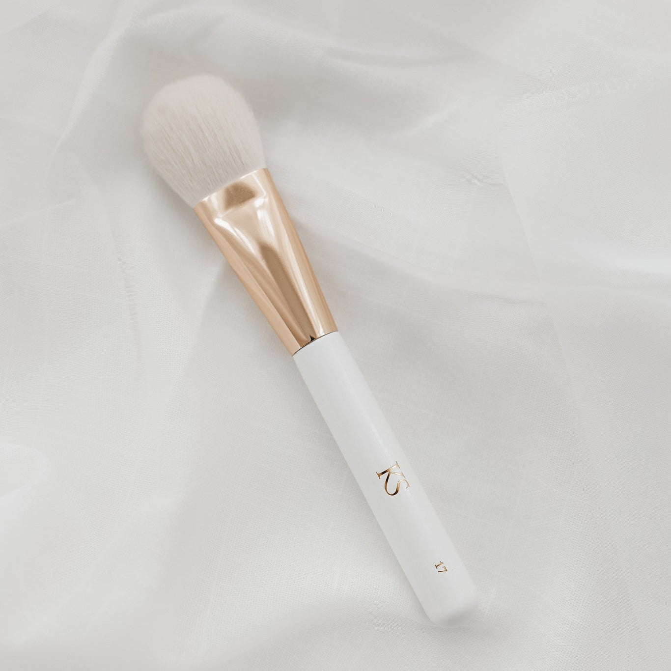 Blush Brush
